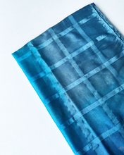 Load image into Gallery viewer, Cool Check Sari