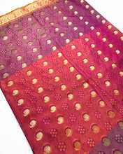 Load image into Gallery viewer, Mulberry Pink Banarasi Sari