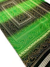 Load image into Gallery viewer, Tiffany Green Chunri Sari