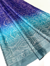 Load image into Gallery viewer, Ombre Sea Chunri Sari