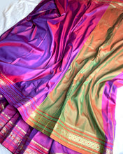 Load image into Gallery viewer, Particoloured Sari