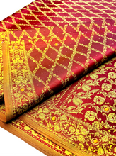 Load image into Gallery viewer, Red Sun Radiance Silk Sari