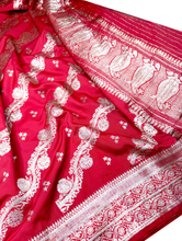 Load image into Gallery viewer, Garnet Stars Silk Sari