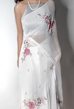 Load image into Gallery viewer, Rosy Feathers Saris