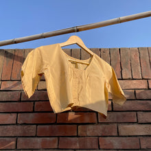 Load image into Gallery viewer, Sand Blouse