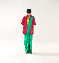 Load image into Gallery viewer, Emerald Silk Sari