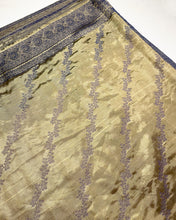 Load image into Gallery viewer, Antique Fuchsia Sari
