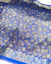 Load image into Gallery viewer, Golden Charmer Sari
