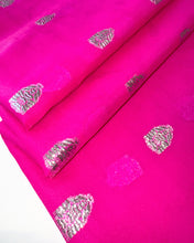 Load image into Gallery viewer, Persian Rose Pink Sari
