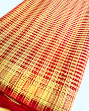 Load image into Gallery viewer, Golden Blitz Silk Sari

