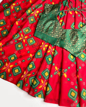 Load image into Gallery viewer, Verizon Red Sari
