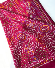 Load image into Gallery viewer, Rose Garnet Chunri Sari
