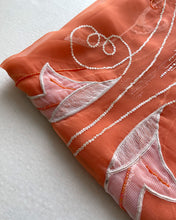 Load image into Gallery viewer, Daylily Sari
