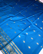 Load image into Gallery viewer, Blue Bloom Sari
