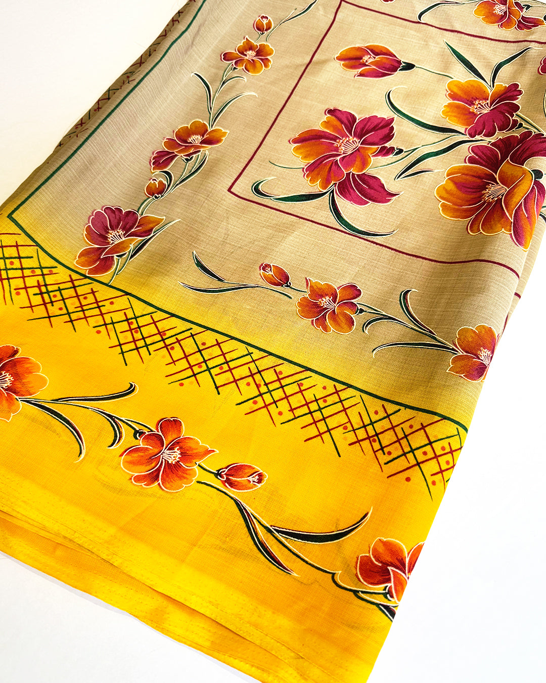 Encore Azaleas Sari