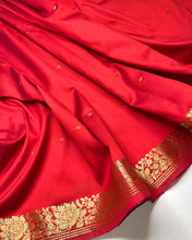 Load image into Gallery viewer, Bright Red Banarasi Sari
